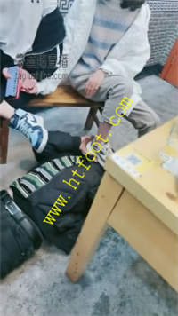 ut43ri3bed1.jpg