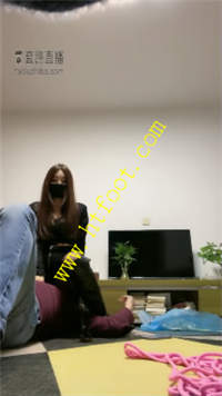 1orzy12rksq.jpg