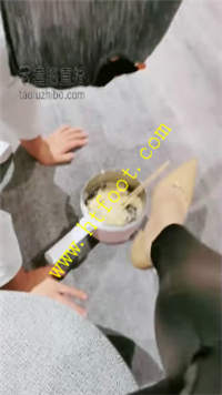 vmido2k4bu4.jpg