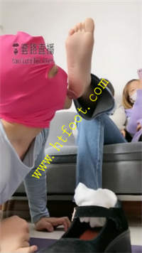 11acqvfbxtj.jpg
