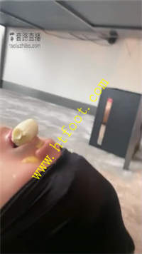 yul5opsiuv2.jpg