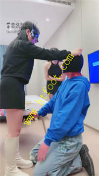aimrxm0nlun.jpg