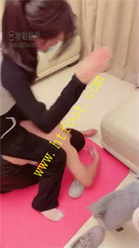 kg2hslxe0yf.jpg
