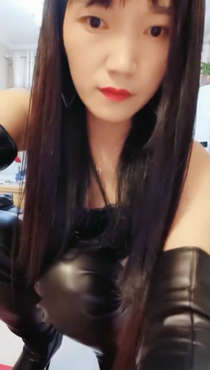 hyfuom0wxt2.jpg