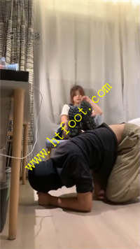 3oryfemtces.jpg