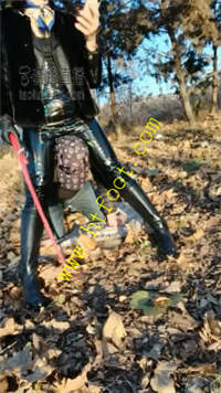 2r4jvow2pge.jpg