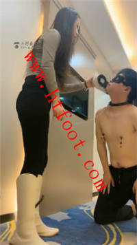 mme3adsz4tg.jpg