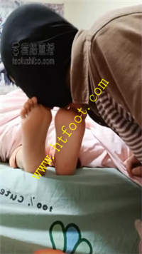 zjbxcr4vx3z.jpg