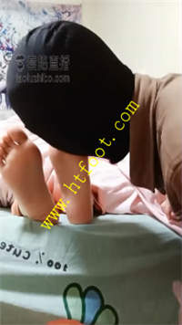 dujsua02ims.jpg