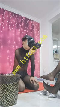 dngby1kwyj4.jpg