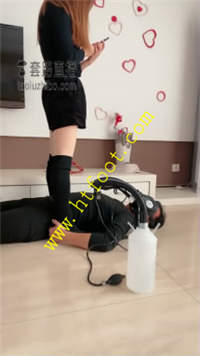 d1ohmchqste.jpg