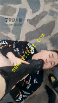 1ujzjlr04m4.jpg