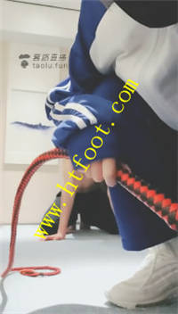 hakqwijh2vl.jpg