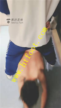a0hnauhclu0.jpg