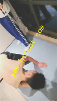 4zokij04q2g.jpg