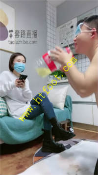 rwss42tmu2n.jpg