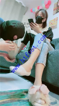 hkcinlc4lir.jpg