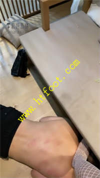 eal2mthntc4.jpg