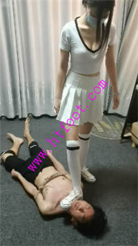 ydss2hr1chr.jpg