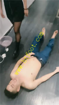muynftskffw.jpg