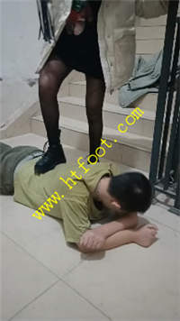 rhb2anqkfha.jpg