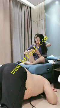1rz3v225t1u.jpg