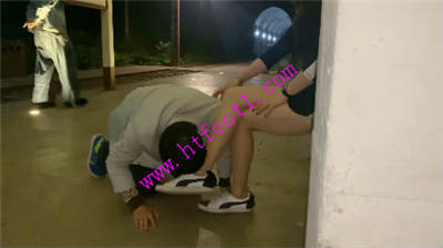 rb3oojny0d2.jpg