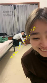15vdo5hhnfe.jpg