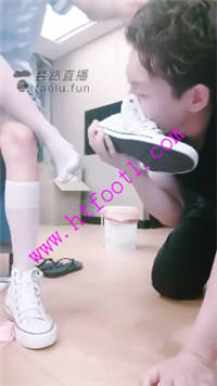 01qdd3dw0vh.jpg