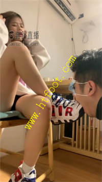 r4e12ucfjvz.jpg
