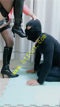 uj4dtl5hfo3.jpg