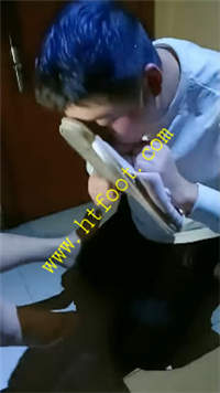 0z0pxzjsiee.jpg