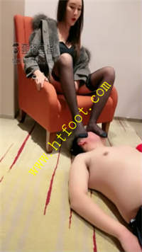 cmr0bikobs1.jpg