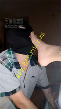 mx40vt4f3us.jpg