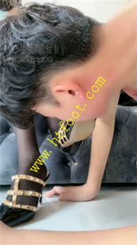 idw5mtvpppn.jpg