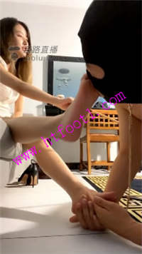 4ssjn4c30bb.jpg