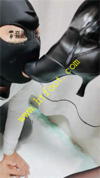 n4d5xoehwfn.jpg