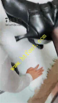 n0t1hiqslfc.jpg