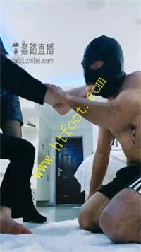 juyxdux3uj5.jpg