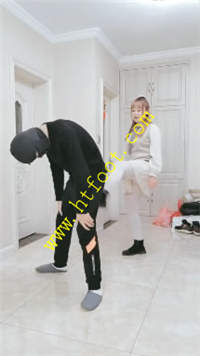 zhs2c10uo5s.jpg