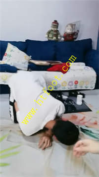 vag2unxyuj0.jpg