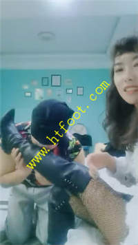mll5y04itpd.jpg