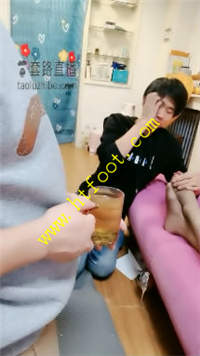 wzamezcn2x4.jpg
