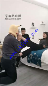 aiej3o03blh.jpg