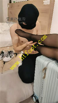 vyfpkxv5kkw.jpg