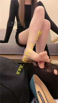 0lm4hlxrba4.jpg