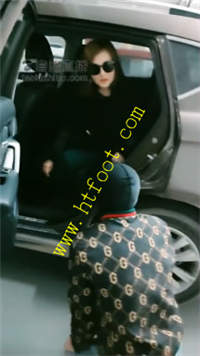 i02nd3tmx3r.jpg