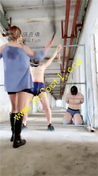 e2psnkjoi4l.jpg
