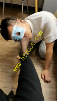 y55j3zay4dq.jpg