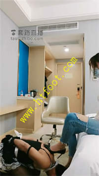 2dciib3v0zo.jpg